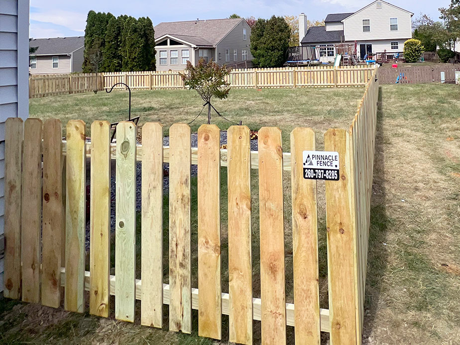 wood fence Fort Wayne Indiana